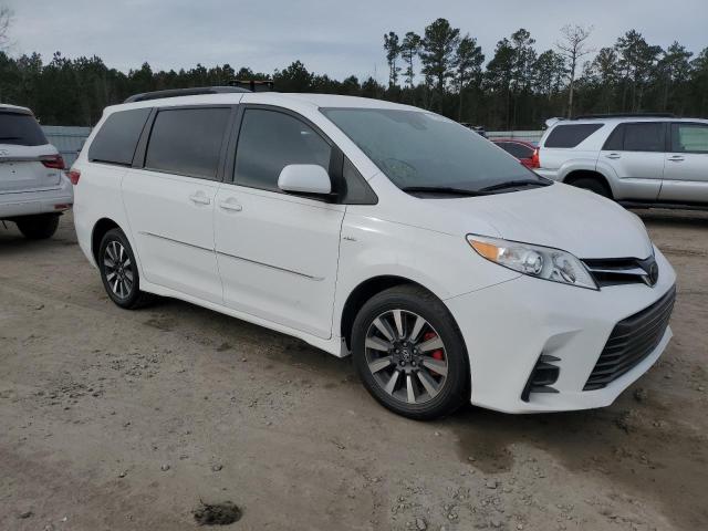 5TDJZ3DC6KS221277 | 2019 Toyota sienna le