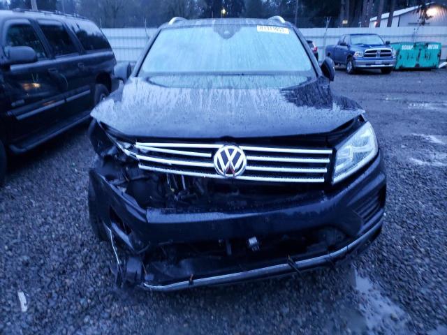 2017 VOLKSWAGEN TOUAREG WO WVGRF7BPXHD003920