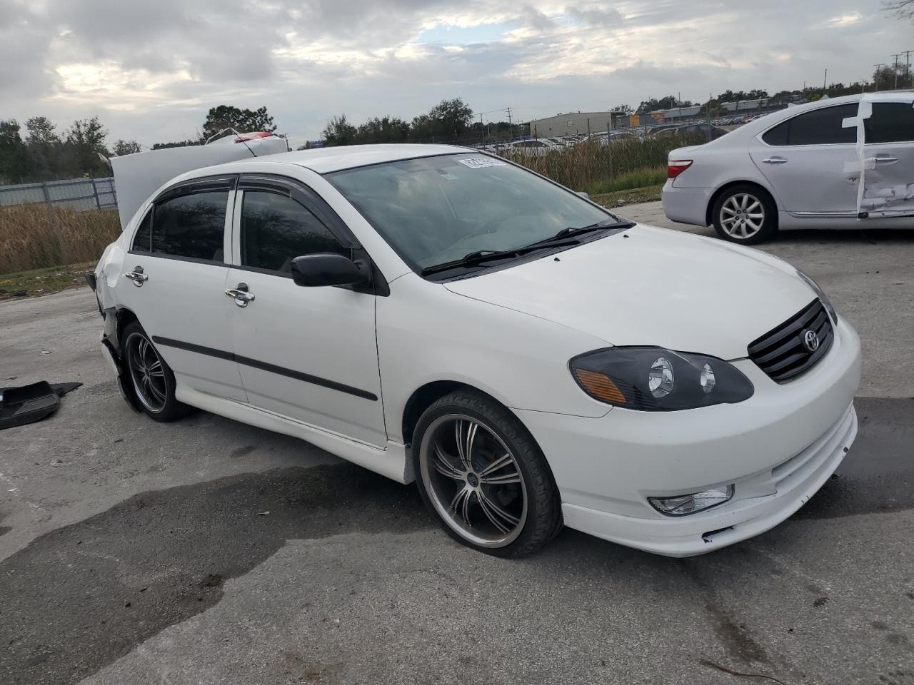 JTDBR32E842037123 2004 Toyota Corolla Ce