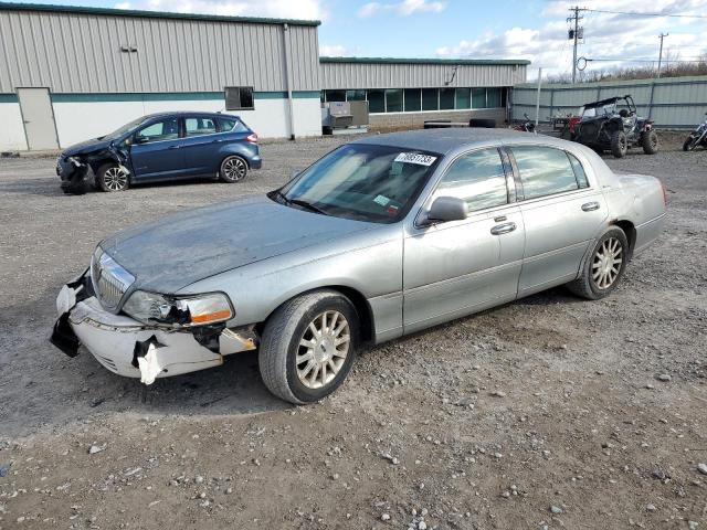 2006 Lincoln Town Car Signature