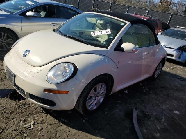 2010 Volkswagen New Beetle 