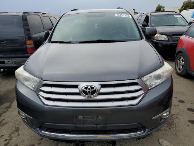 VIN 5TDBK3EH0DS272389 2013 Toyota Highlander, Base no.5