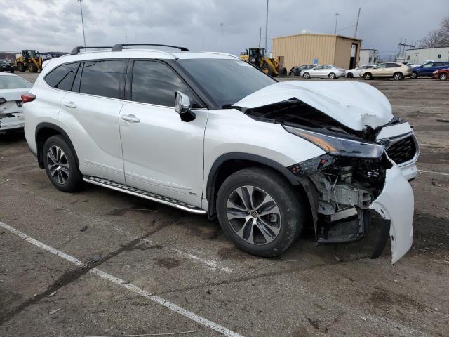 VIN 5TDGBRCH8NS549951 2022 Toyota Highlander, Hybri... no.4