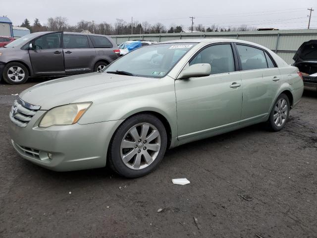 2005 Toyota Avalon XL