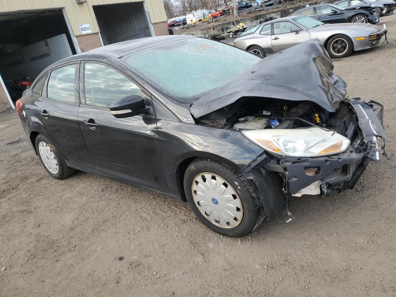 1FAHP3F23CL160164 2012 Ford Focus Se