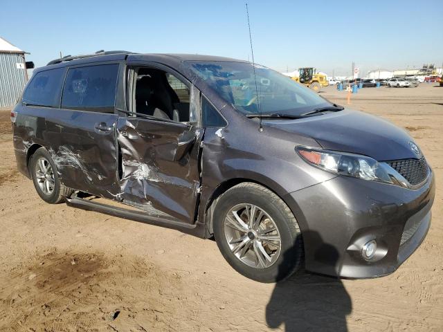 2011 Toyota Sienna - Image 4