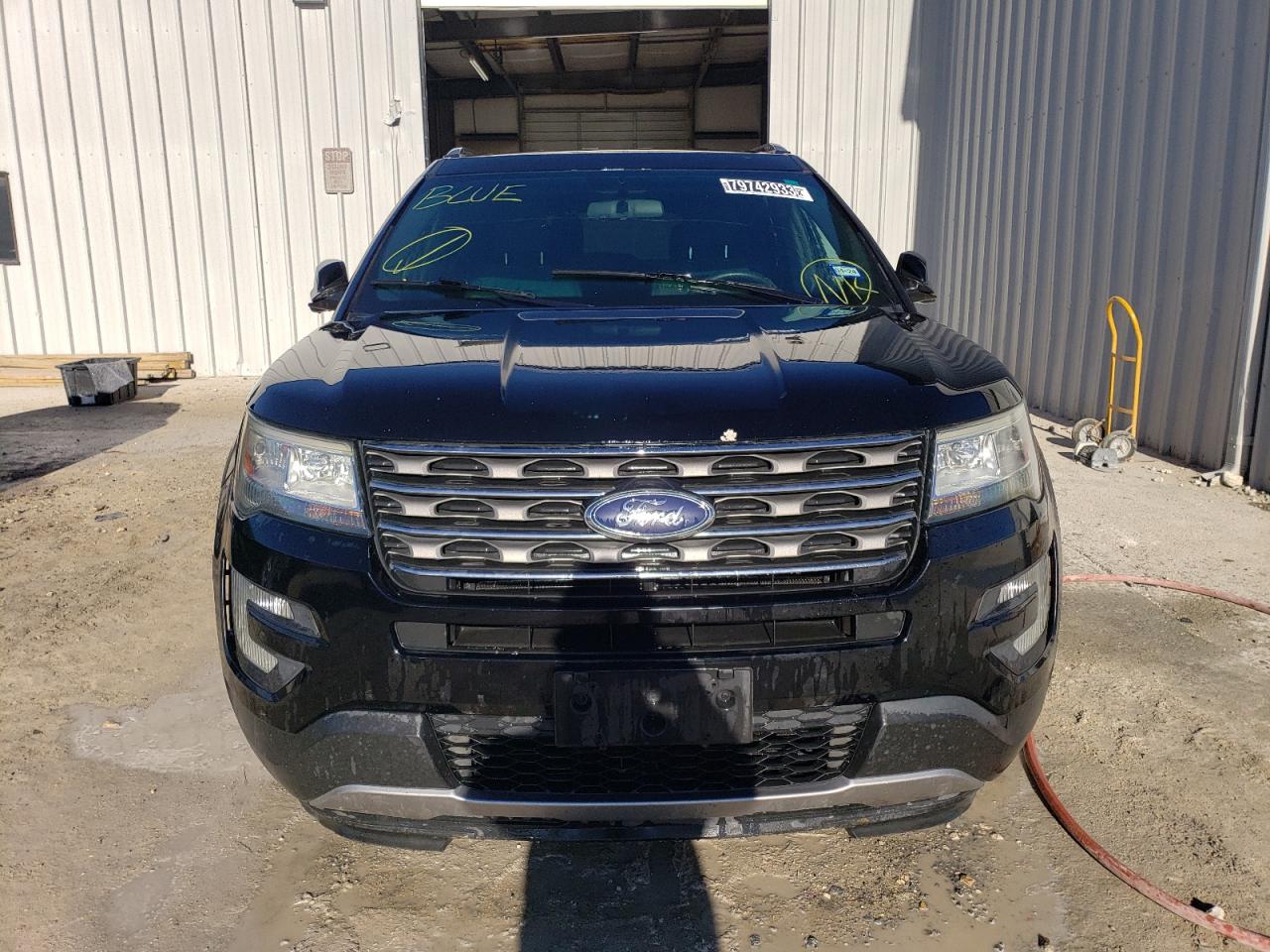 1FM5K7DH2HGB06120 2017 Ford Explorer Xlt