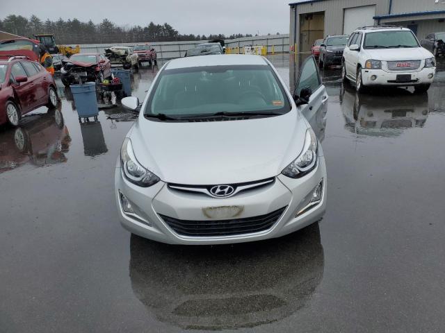 5NPDH4AE6FH573623 | 2015 HYUNDAI ELANTRA SE