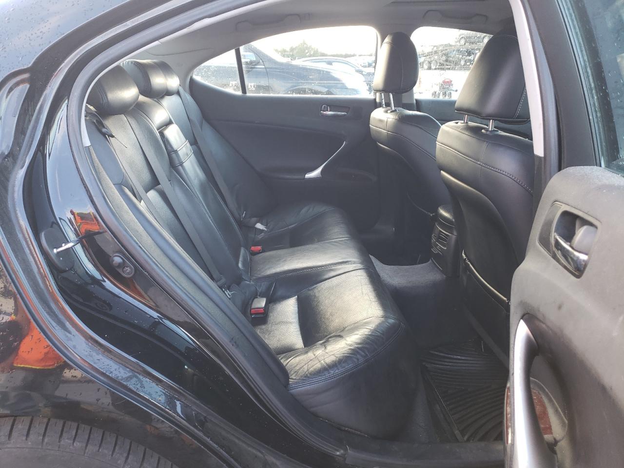 JTHCK262772015605 2007 Lexus Is 250