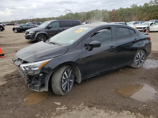 2020 Nissan Versa SR