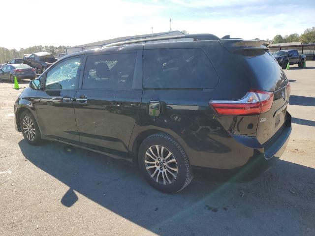 5TDYZ3DC5JS919327 | 2018 TOYOTA SIENNA XLE