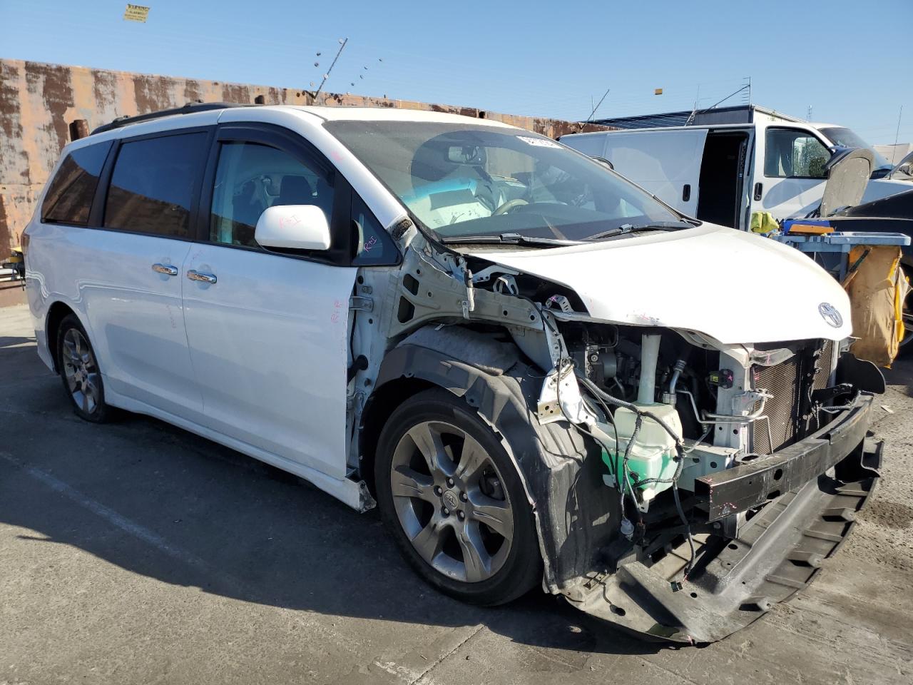 Lot #3028397813 2014 TOYOTA SIENNA SPO