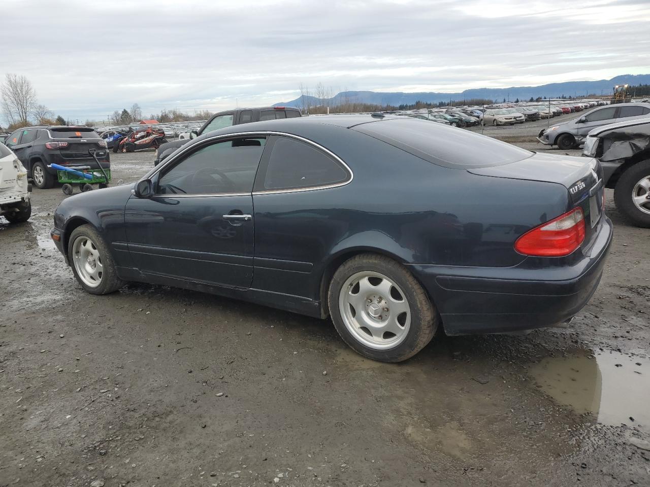 Lot #3044463729 2001 MERCEDES-BENZ CLK 320