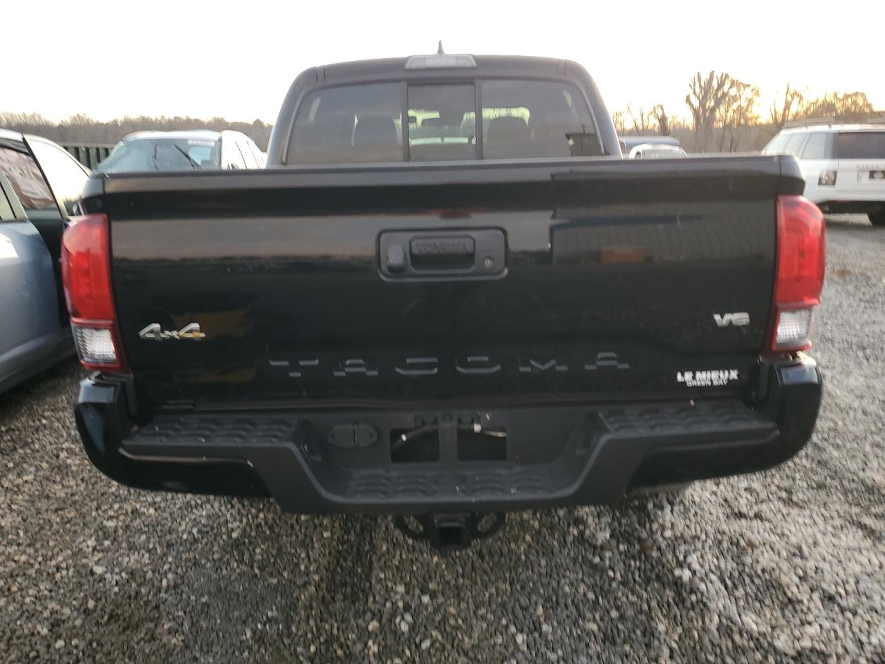 Lot #3055202965 2018 TOYOTA TACOMA DOU