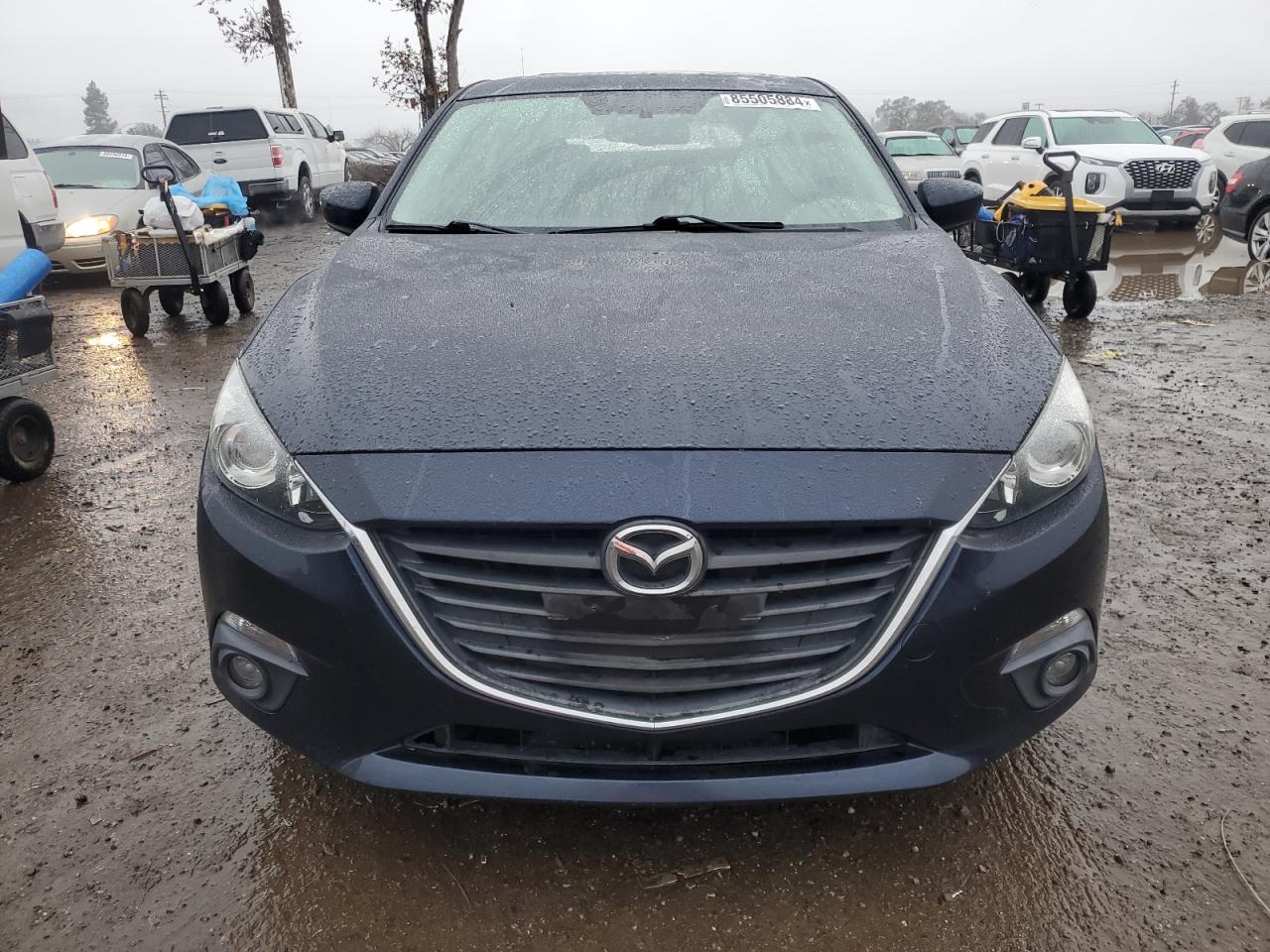 Lot #3034260097 2016 MAZDA 3 GRAND TO