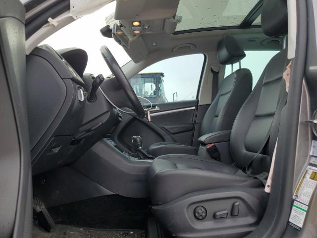 2017 VOLKSWAGEN TIGUAN COM WVGMV7AX3HK020715