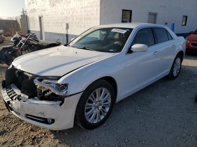 Global Auto Auctions: 2013 CHRYSLER 300