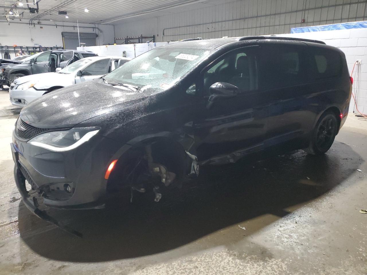2C4RC1BG8JR357447 CHRYSLER PACIFICA T 2018