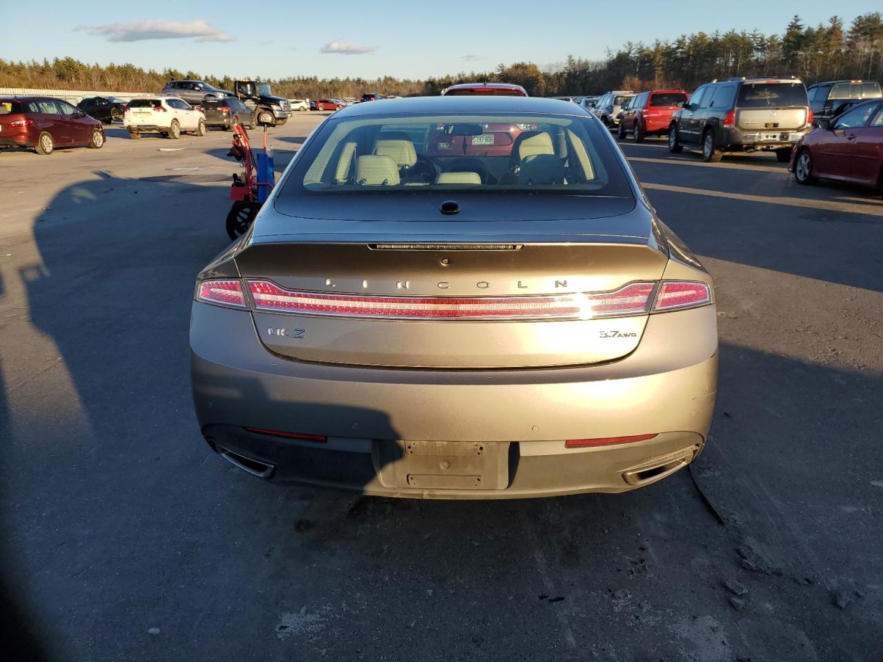 Lot #3025885510 2016 LINCOLN MKZ