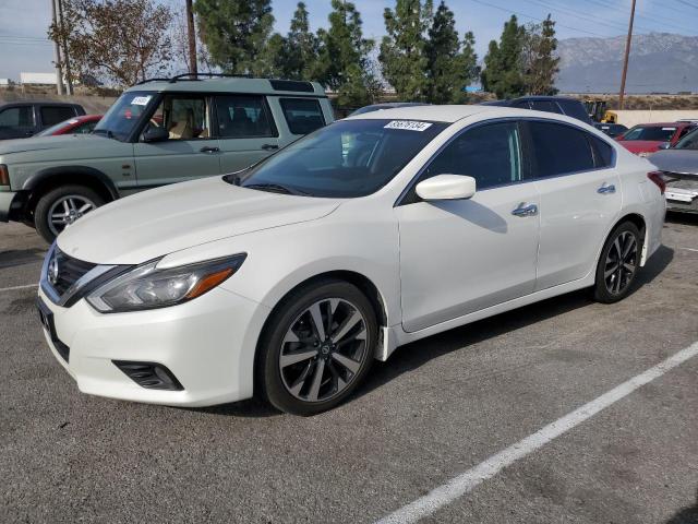 NISSAN ALTIMA 2.5 2018 white  gas 1N4AL3AP1JC108724 photo #1