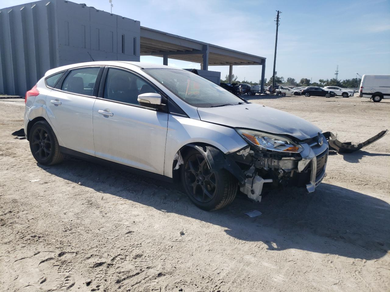 Lot #3033285833 2013 FORD FOCUS SE