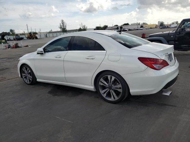 MERCEDES-BENZ CLA 250 2015 white  gas WDDSJ4EB7FN267483 photo #3