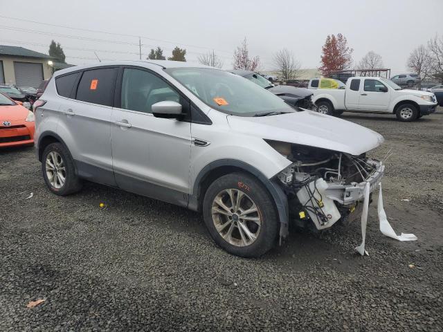 2017 FORD ESCAPE SE - 1FMCU9G9XHUA39897