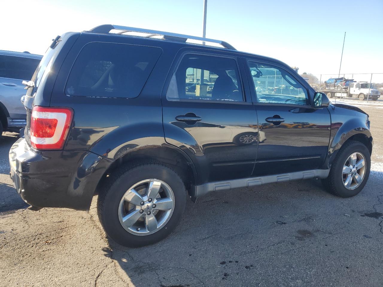 Lot #3028618973 2010 FORD ESCAPE LIM