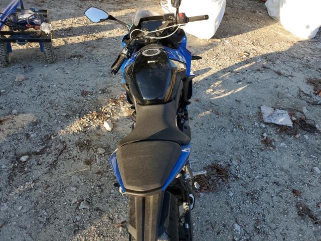 2024 SUZUKI GSX800 F JS1EM13B5R7103121