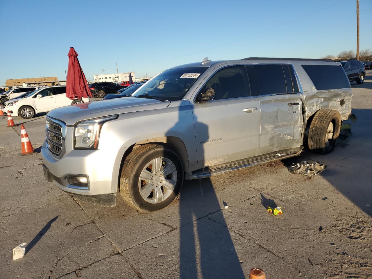 GMC YUKON K1500 SLT