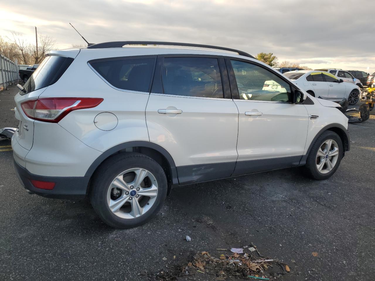 Lot #3033237897 2015 FORD ESCAPE SE