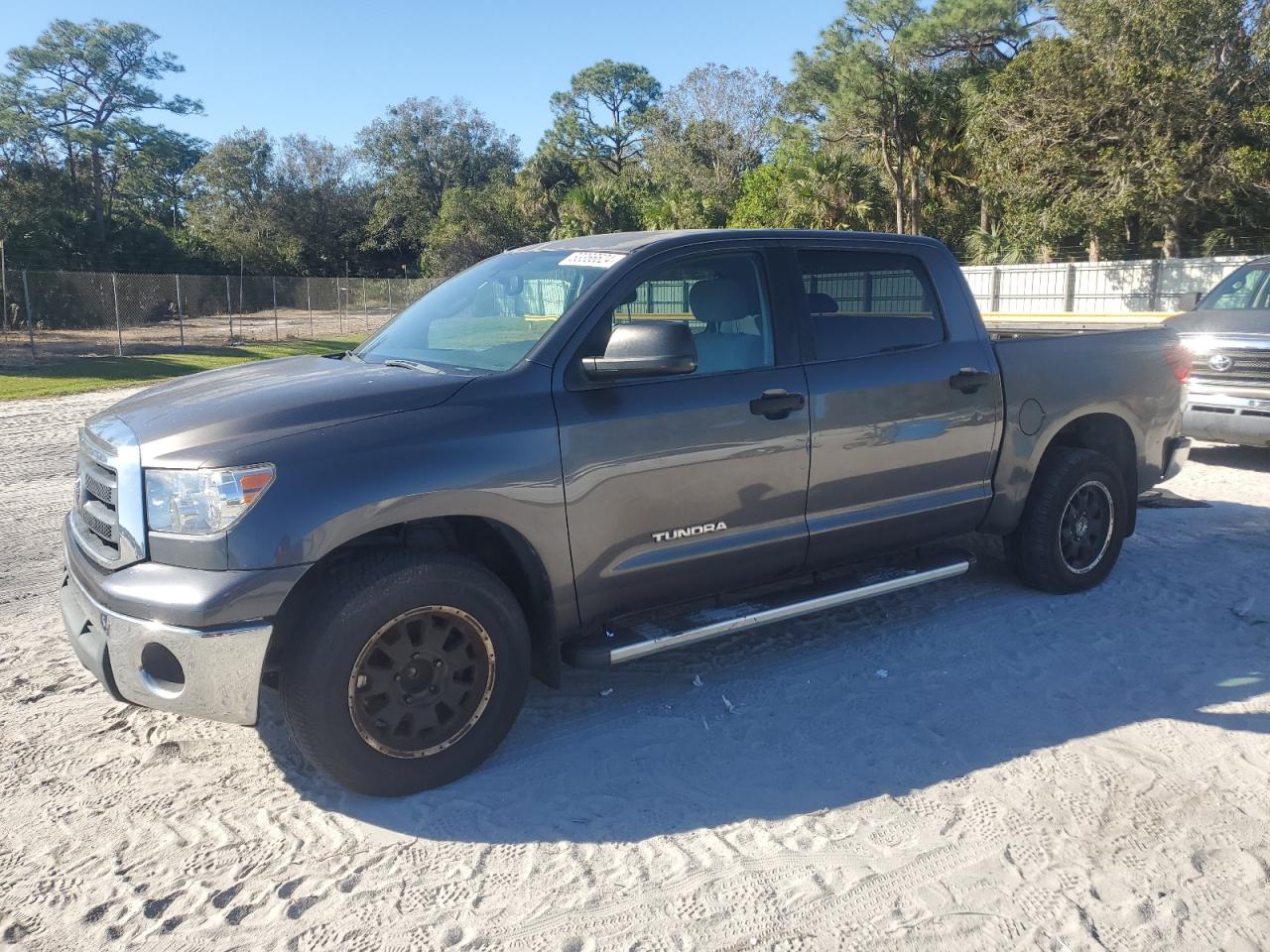  Salvage Toyota Tundra