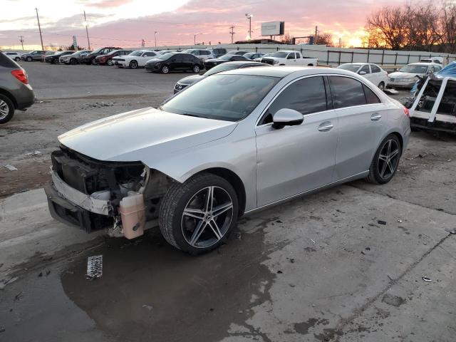 Vin: wdd3g4eb5kw012810, lot: 42833545, mercedes-benz a-class 220 2019 img_1