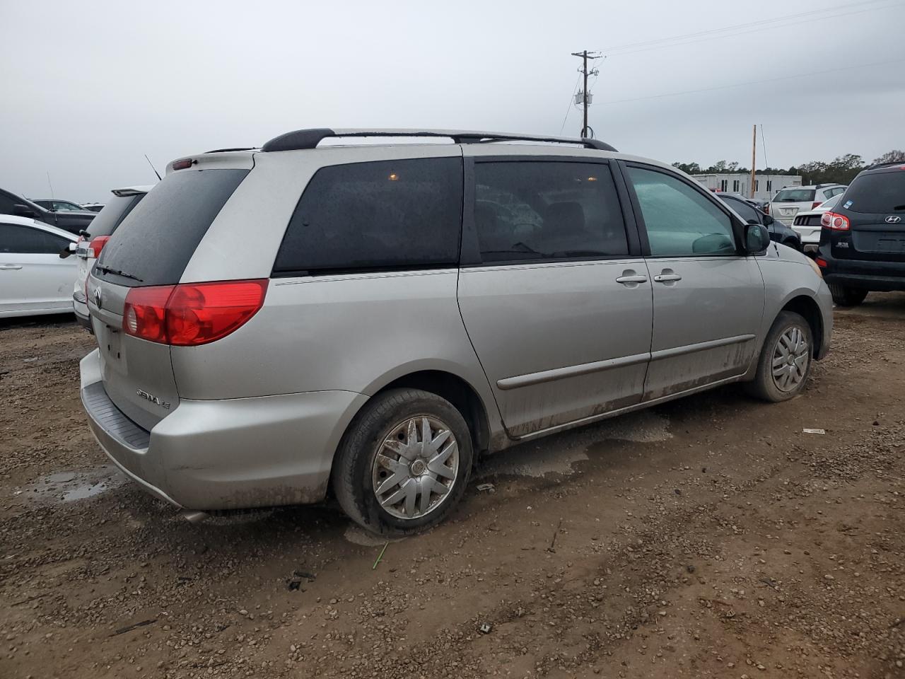 Lot #3029473680 2008 TOYOTA SIENNA CE