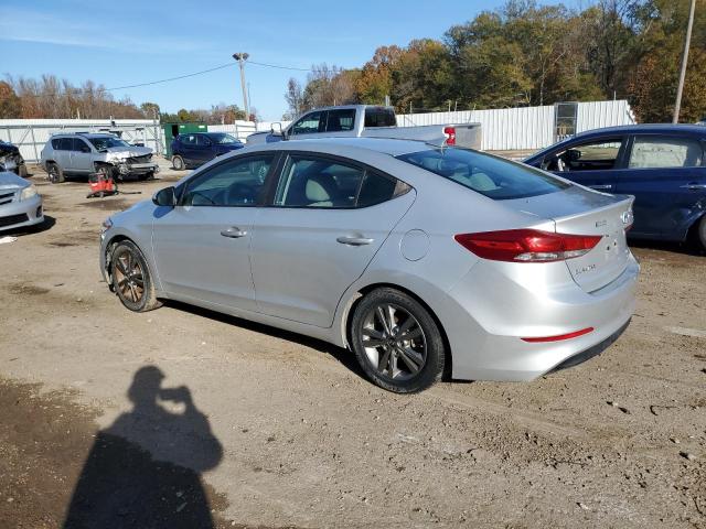 VIN 5NPD84LF8JH335111 2018 HYUNDAI ELANTRA no.2