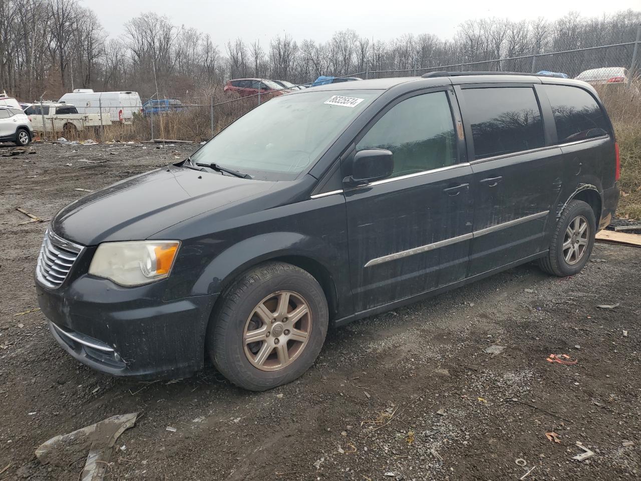  Salvage Chrysler Minivan