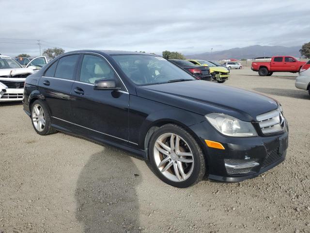 VIN WDDGF4HB2DA829488 2013 MERCEDES-BENZ C-CLASS no.4