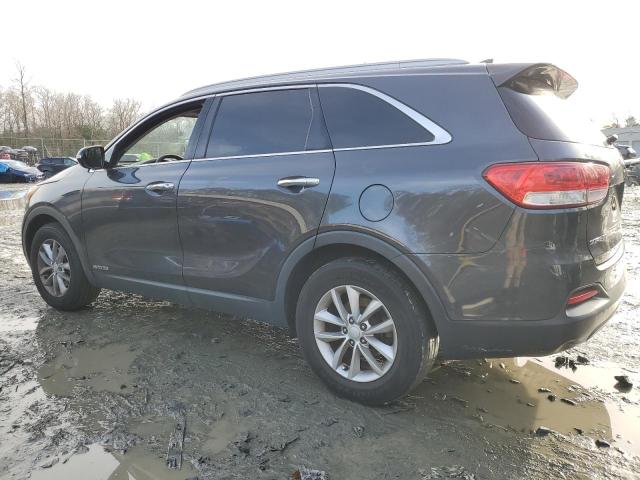 VIN 5XYPGDA50HG229716 2017 KIA SORENTO no.2