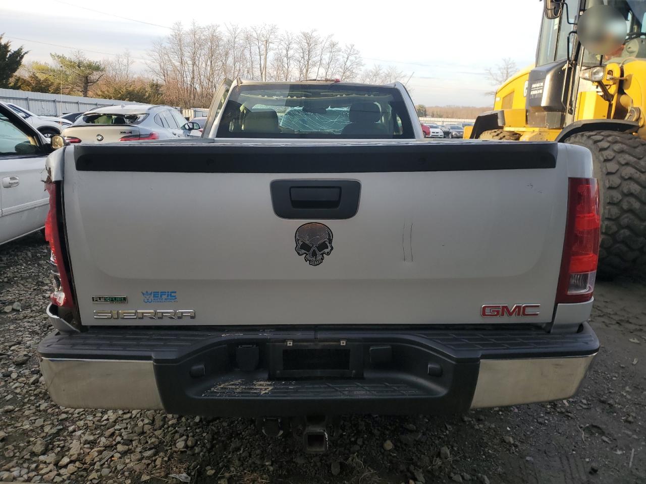 Lot #3029442704 2011 GMC SIERRA K15