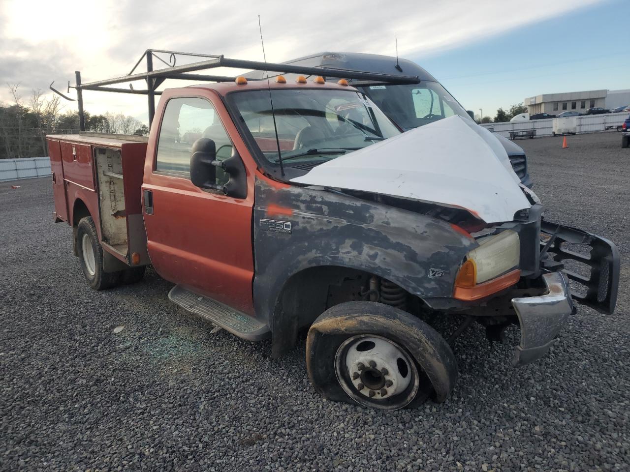 Lot #3037071756 2000 FORD F350 SUPER