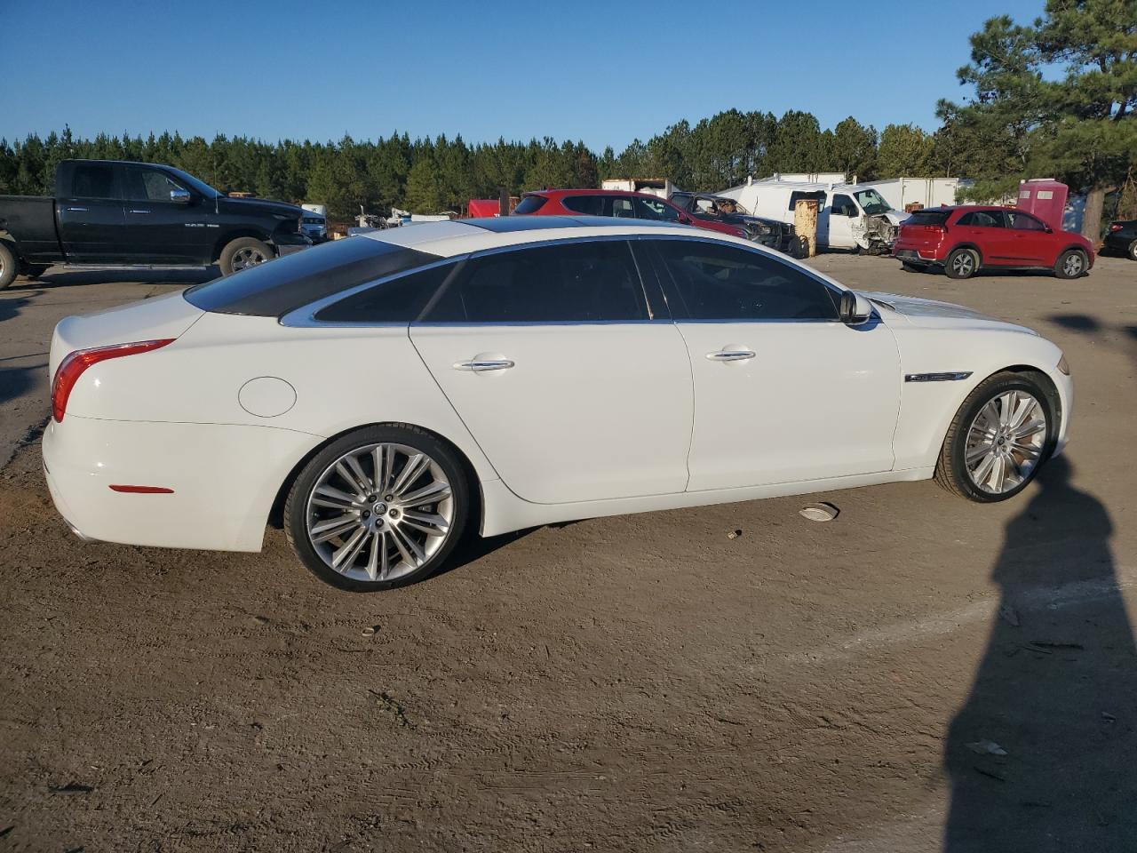 Lot #3033269804 2012 JAGUAR XJL