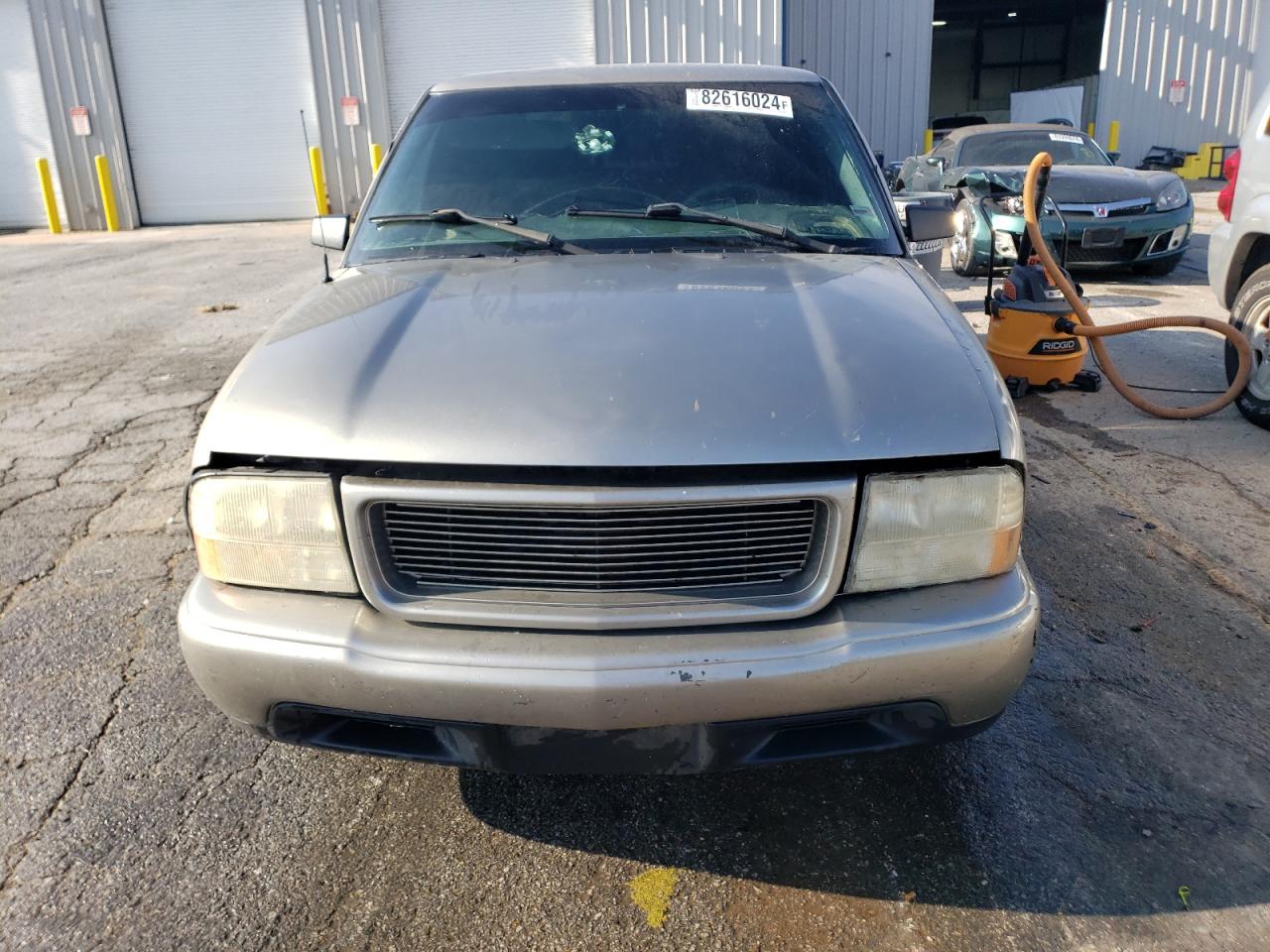 Lot #3033306823 2000 GMC SONOMA