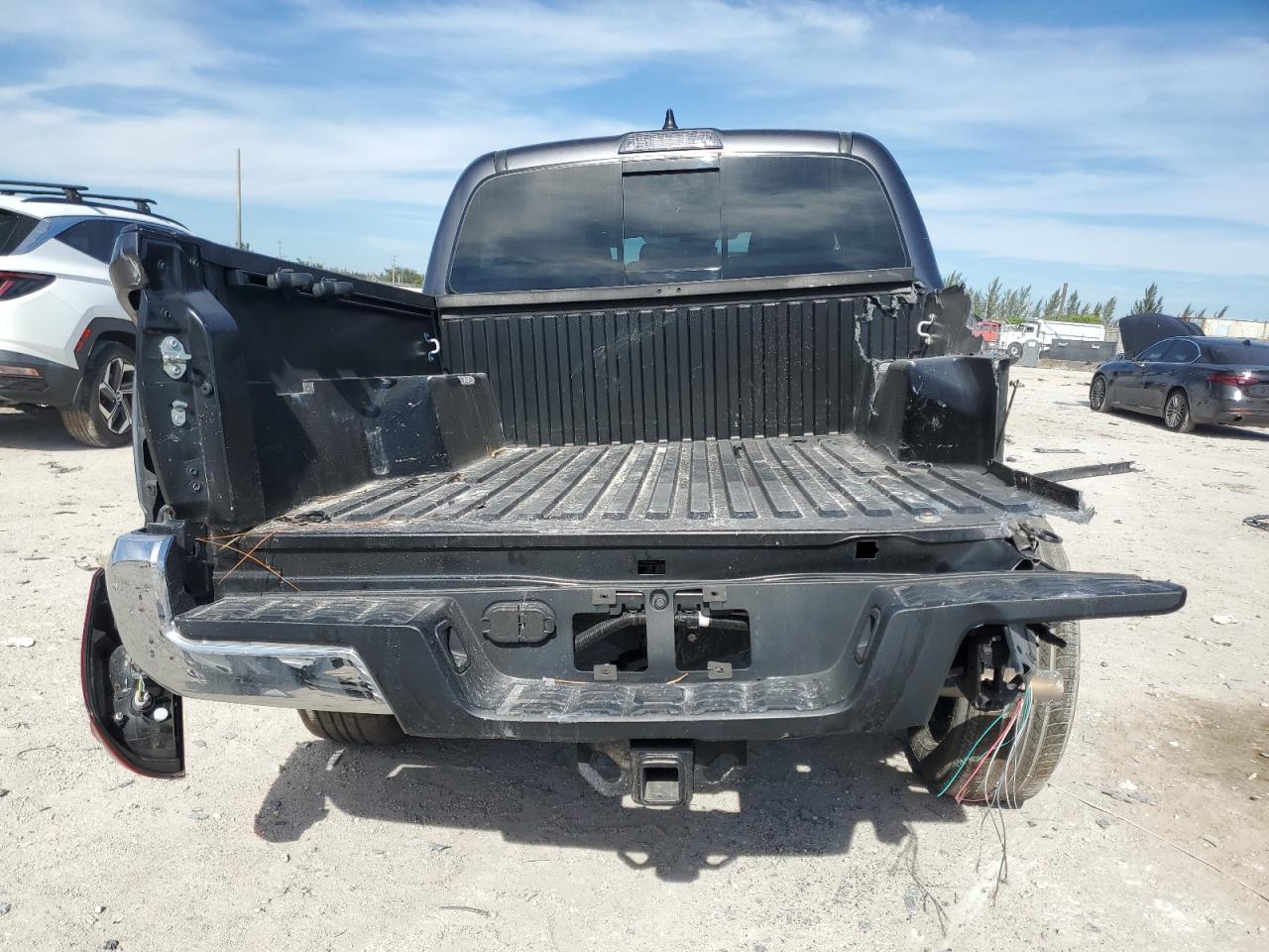 Lot #3049541692 2020 TOYOTA TACOMA DOU