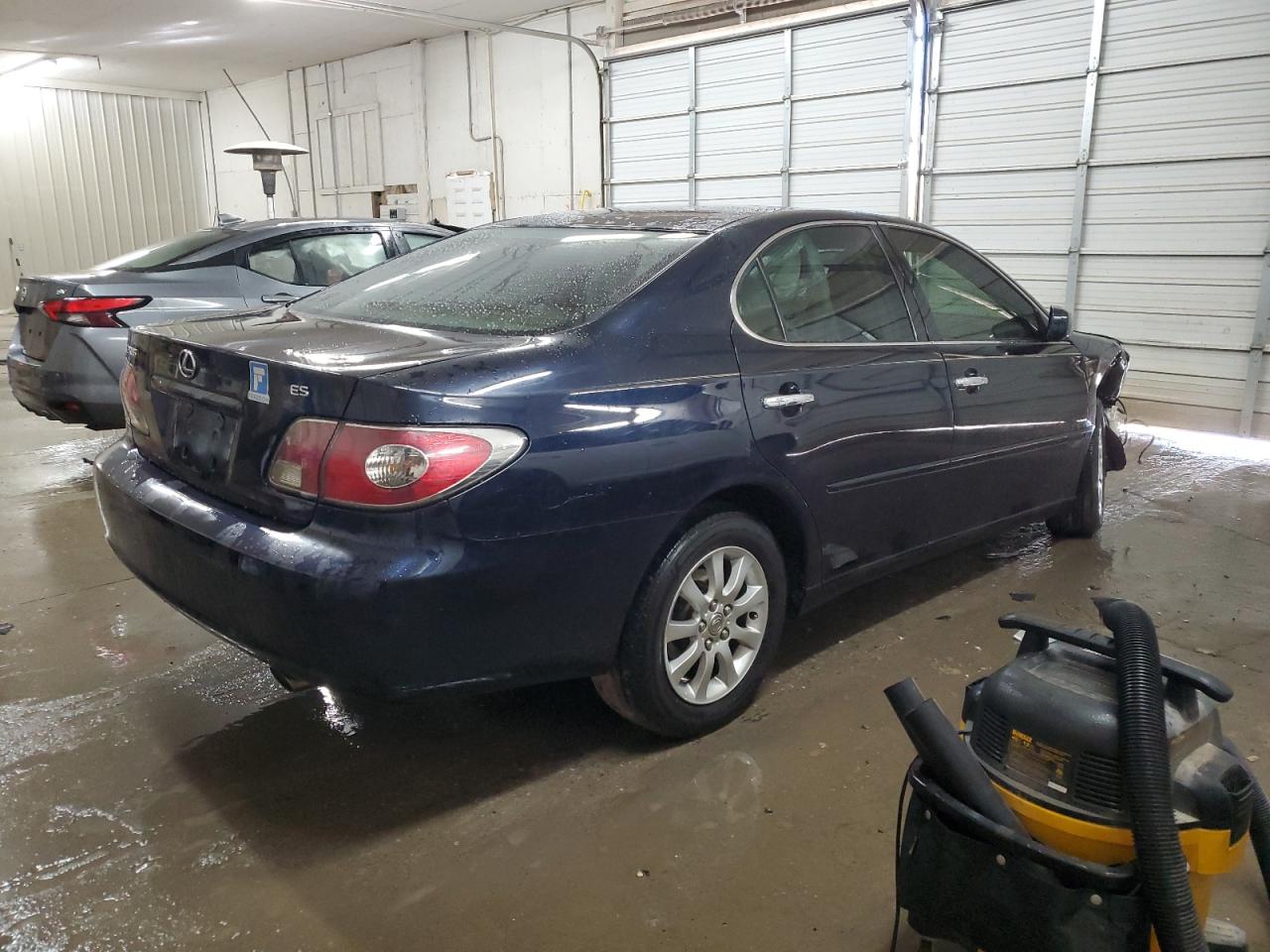 Lot #3026026965 2004 LEXUS ES 330