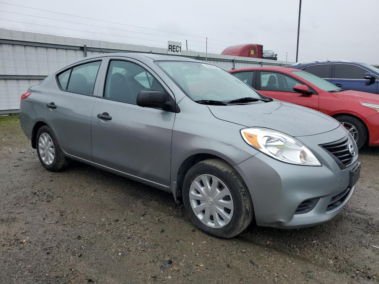 Lot #3028471915 2012 NISSAN VERSA S