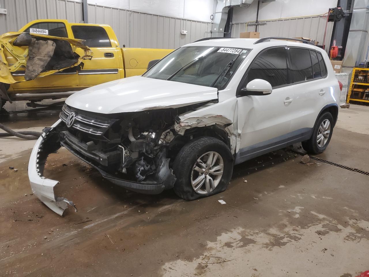 WVGAV7AX9HK025565 VOLKSWAGEN TIGUAN S 2017