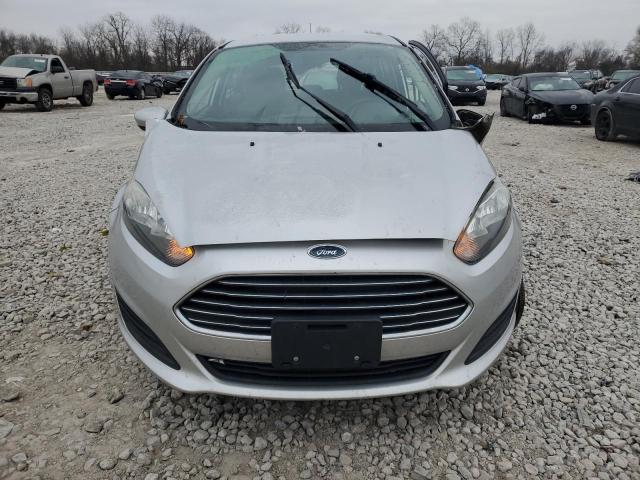 VIN 3FADP4TJ4FM127211 2015 FORD FIESTA no.5