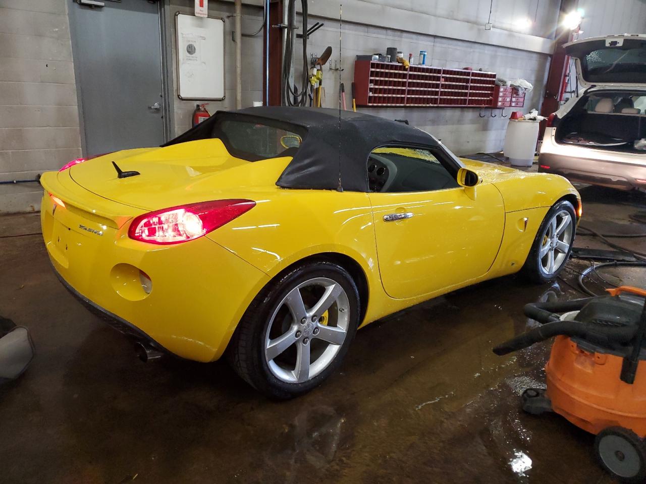 Lot #3036941834 2008 PONTIAC SOLSTICE