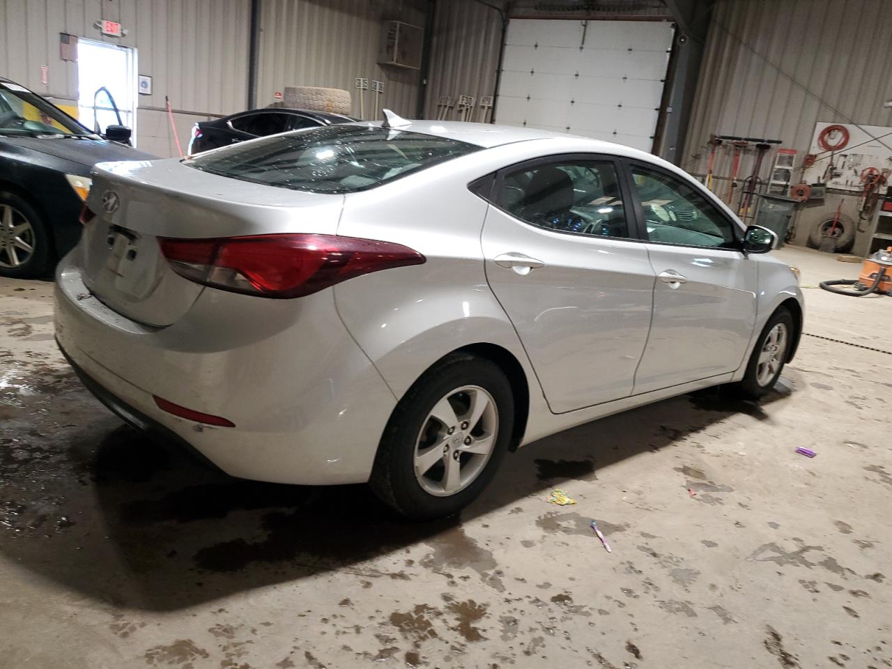 Lot #3033299883 2015 HYUNDAI ELANTRA SE