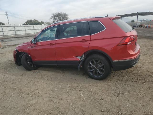 VOLKSWAGEN TIGUAN SE 2023 maroon  gas 3VV3B7AX9PM128015 photo #3